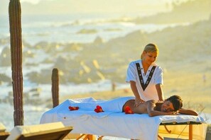 Massage - Stunning Studio (Cabo San Lucas)