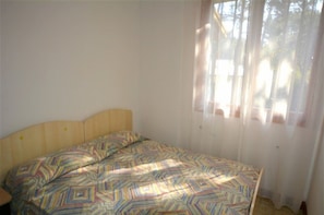 Apartment, 3 Bedrooms (nucD) | 3 bedrooms, free cribs/infant beds, free rollaway beds