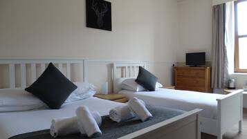 Chambre Familiale (Number 1) | Draps fournis