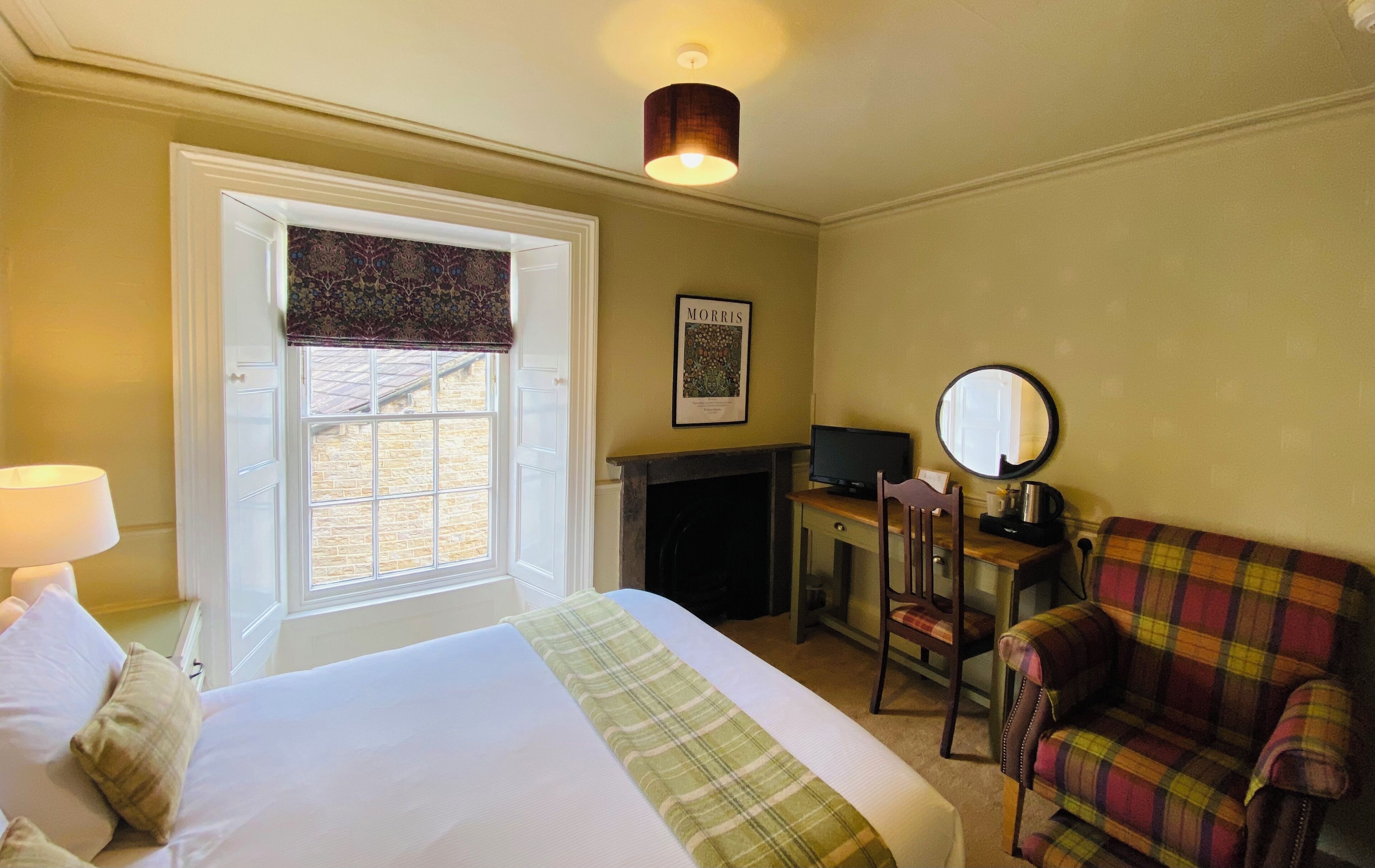 standard double | 1 bedroom, iron/ironing board, free wifi, bed sheets