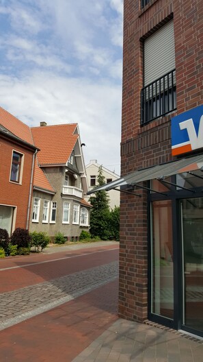 Front of property - Villa Rheiderhof (Weener)