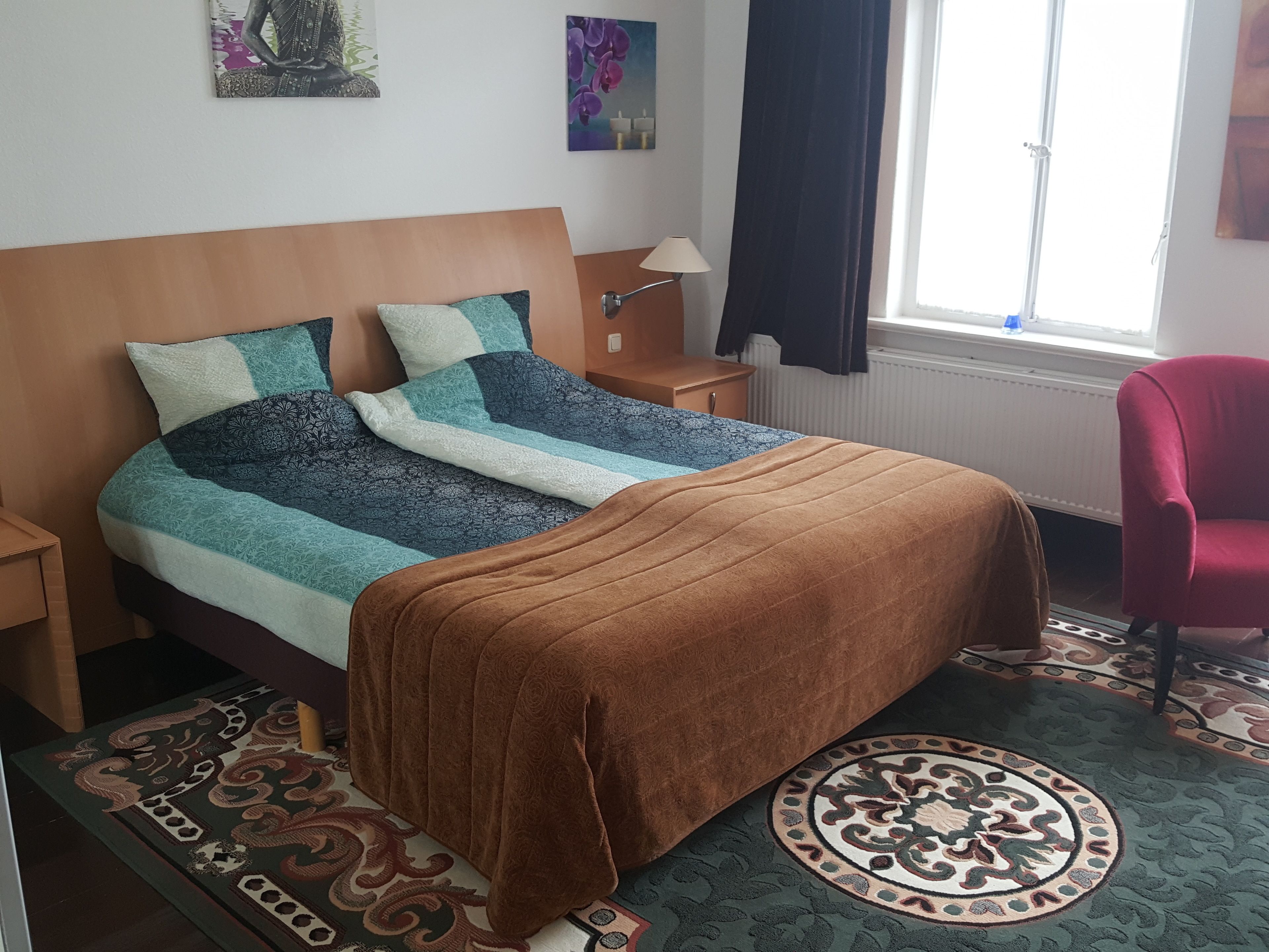 Deluxe Double Room (shared bathrooms) | Minibar, iron/ironing board, free WiFi, bed sheets