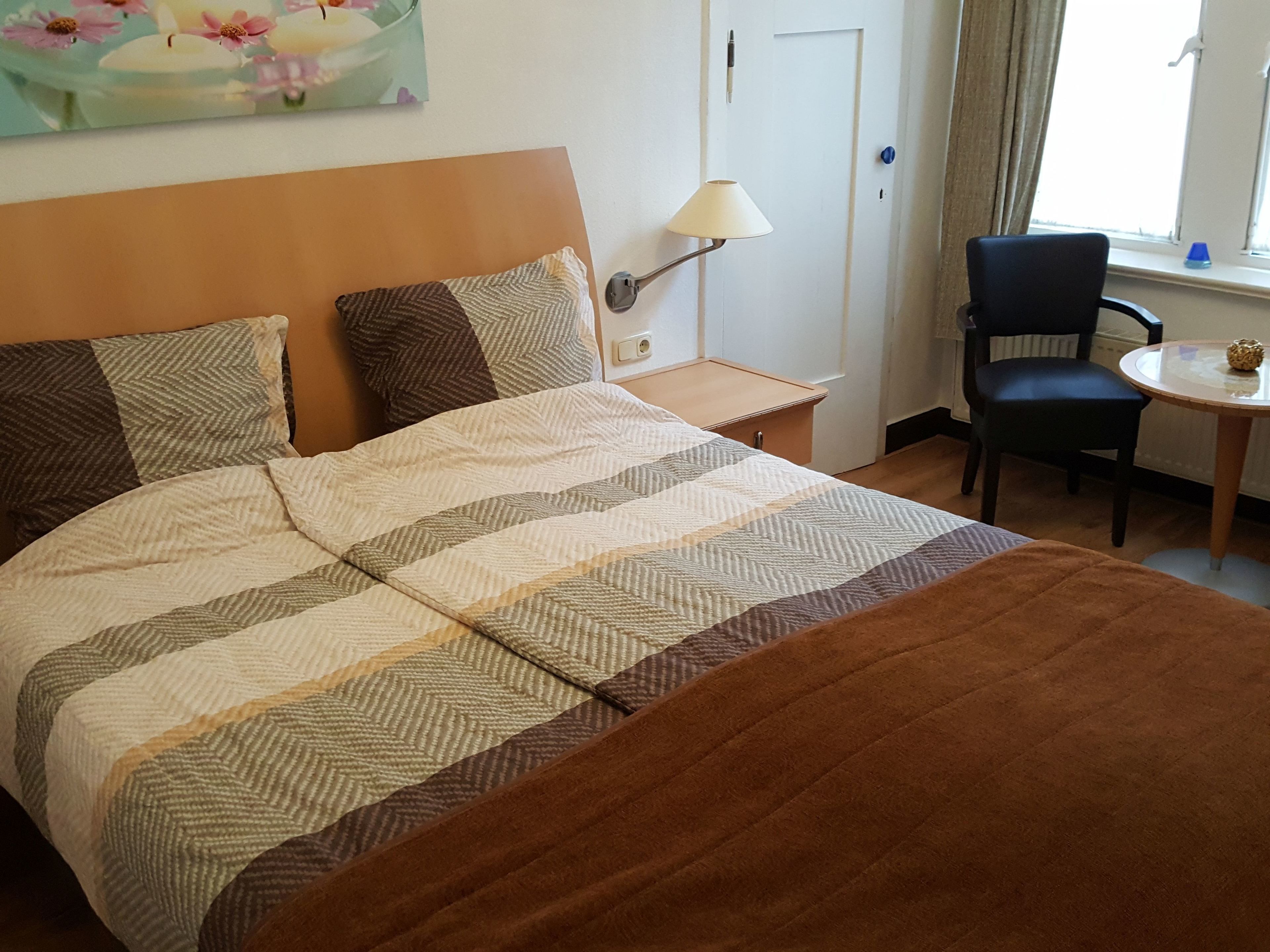 Standard Double Room (shared bathrooms) | Minibar, iron/ironing board, free WiFi, bed sheets