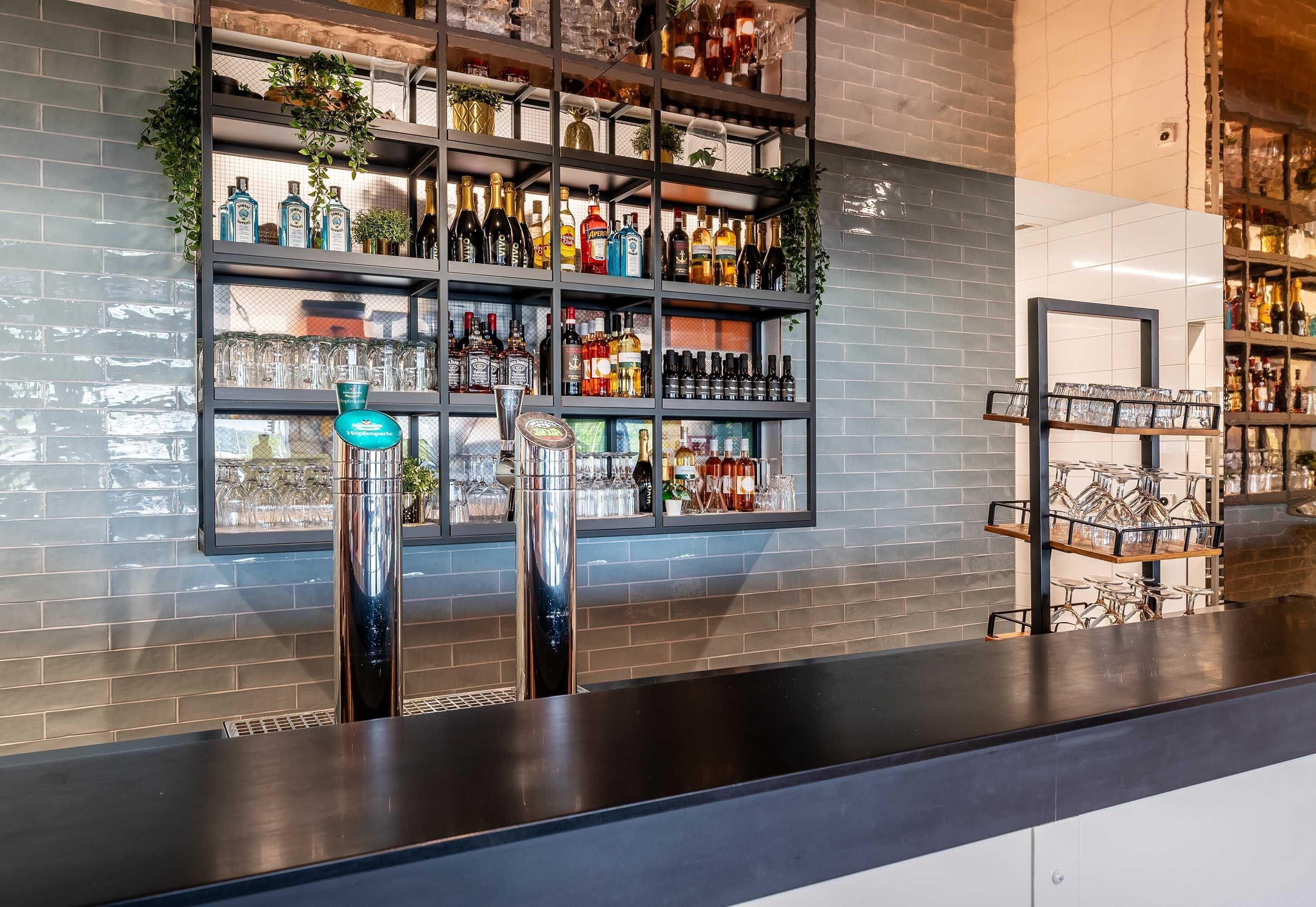 Bar (in der Unterkunft)