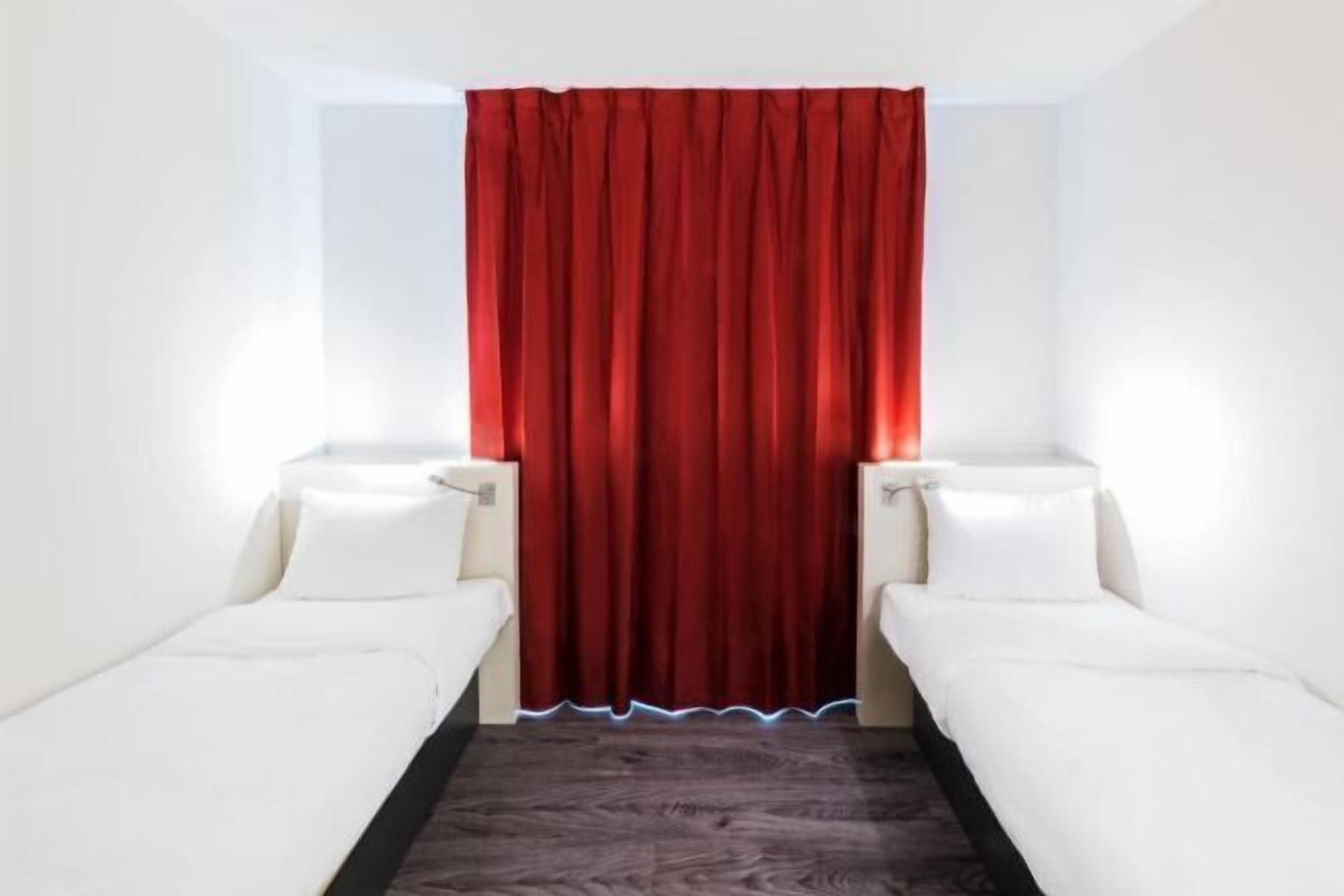 Premium bedding, desk, soundproofing, iron/ironing board