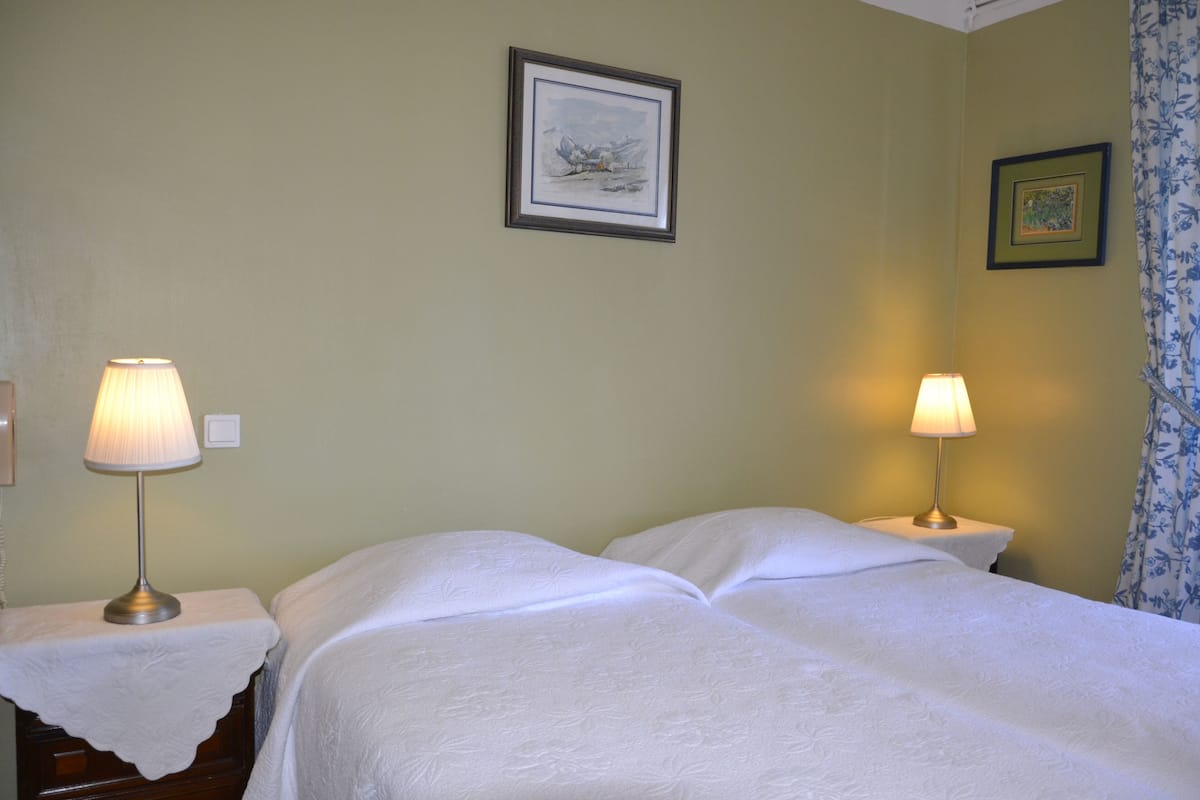 Comfort Twin Room