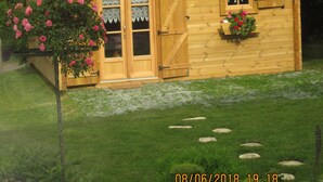 Chalet (La Barcarole) | Exterior detail - Les Hortensias (Lillers)