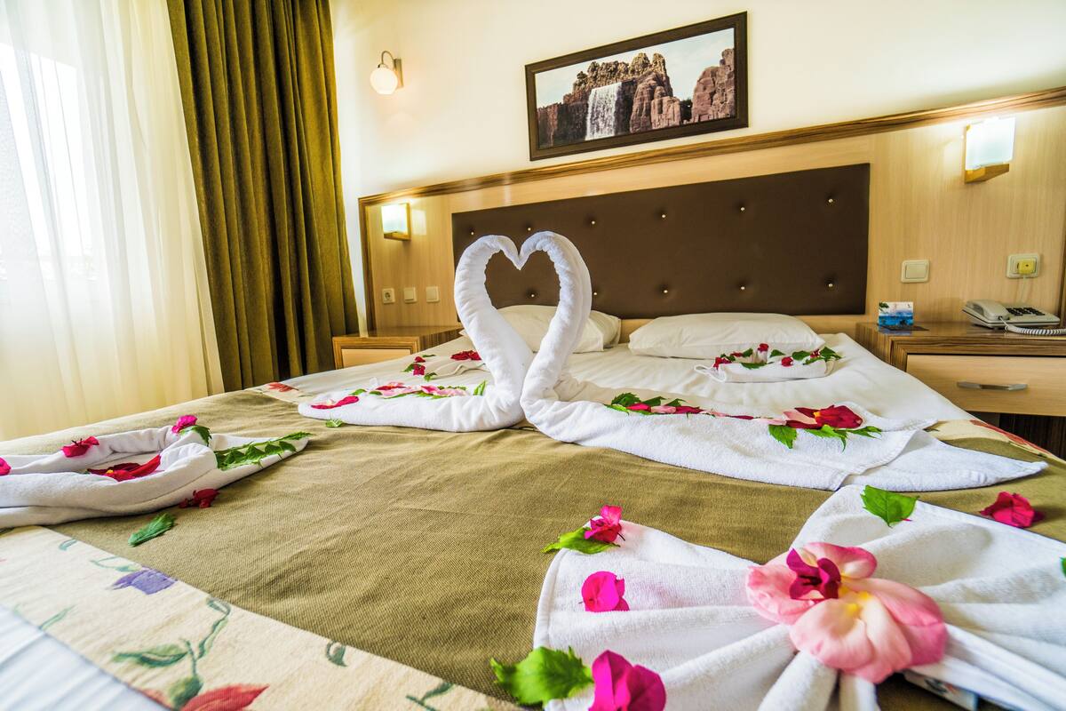 Individually decorated, desk, laptop workspace, WiFi