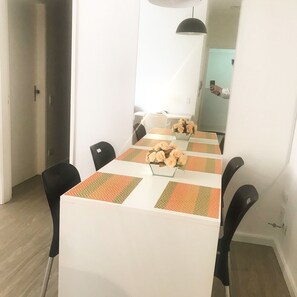 Restauration dans la chambre