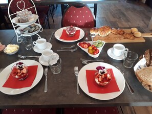 Breakfast meal - B&B De Volkelse Hooiberg (Volkel)
