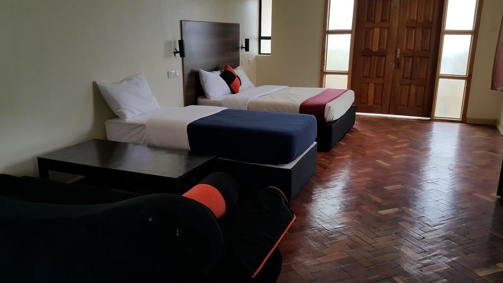 deluxe single room | premium bedding, minibar, desk, free wifi