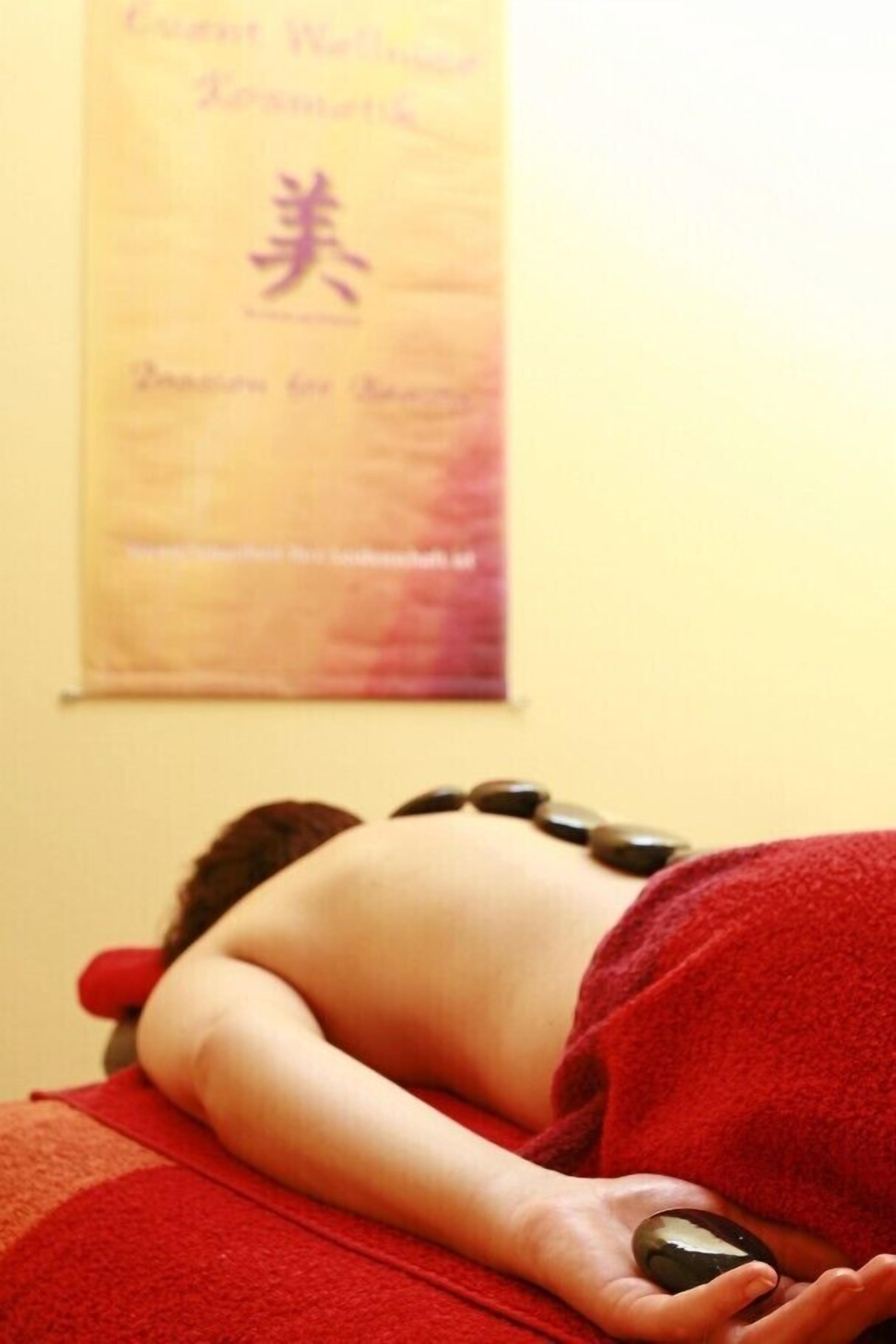 hot tub, steam room, hot stone massages, massages