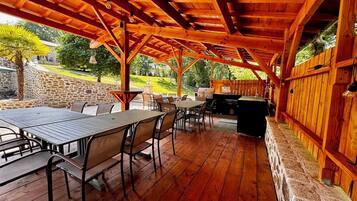 Outdoor pool, open 8:00 AM to 11:00 PM, pool umbrellas, sun loungers