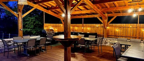 Outdoor pool, open 8:00 AM to 11:00 PM, pool umbrellas, pool loungers