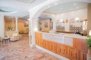 Reception - Le Tre Caravelle Hotel (Centola)