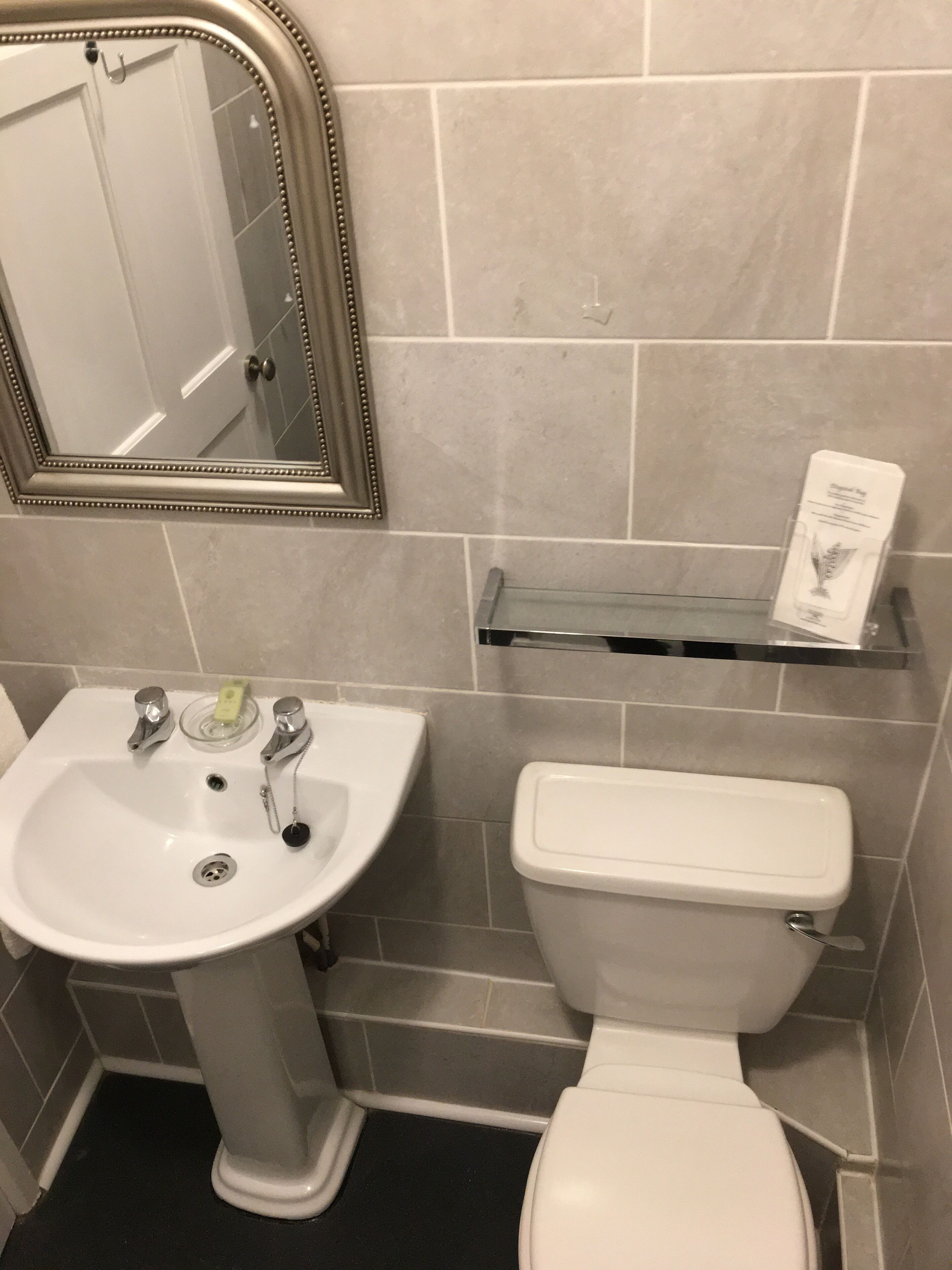 Foto - Glenheath Hotel