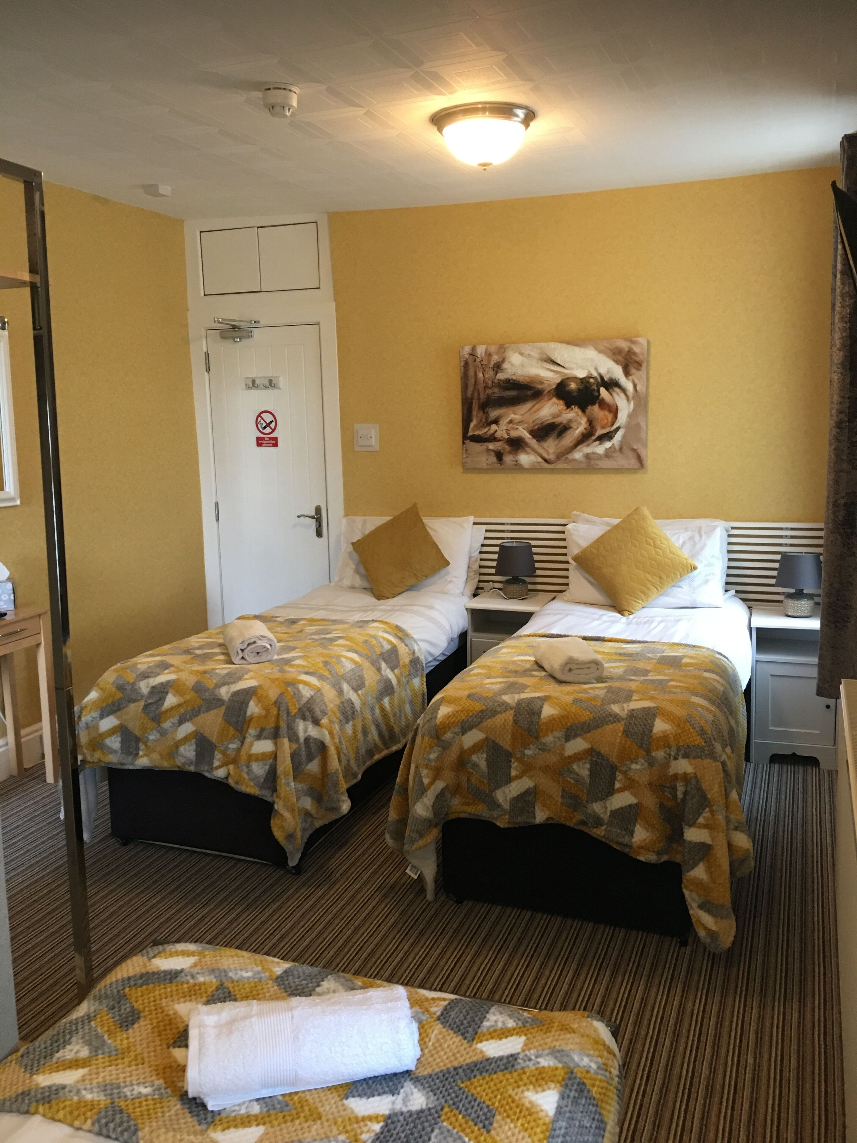 Foto - Glenheath Hotel