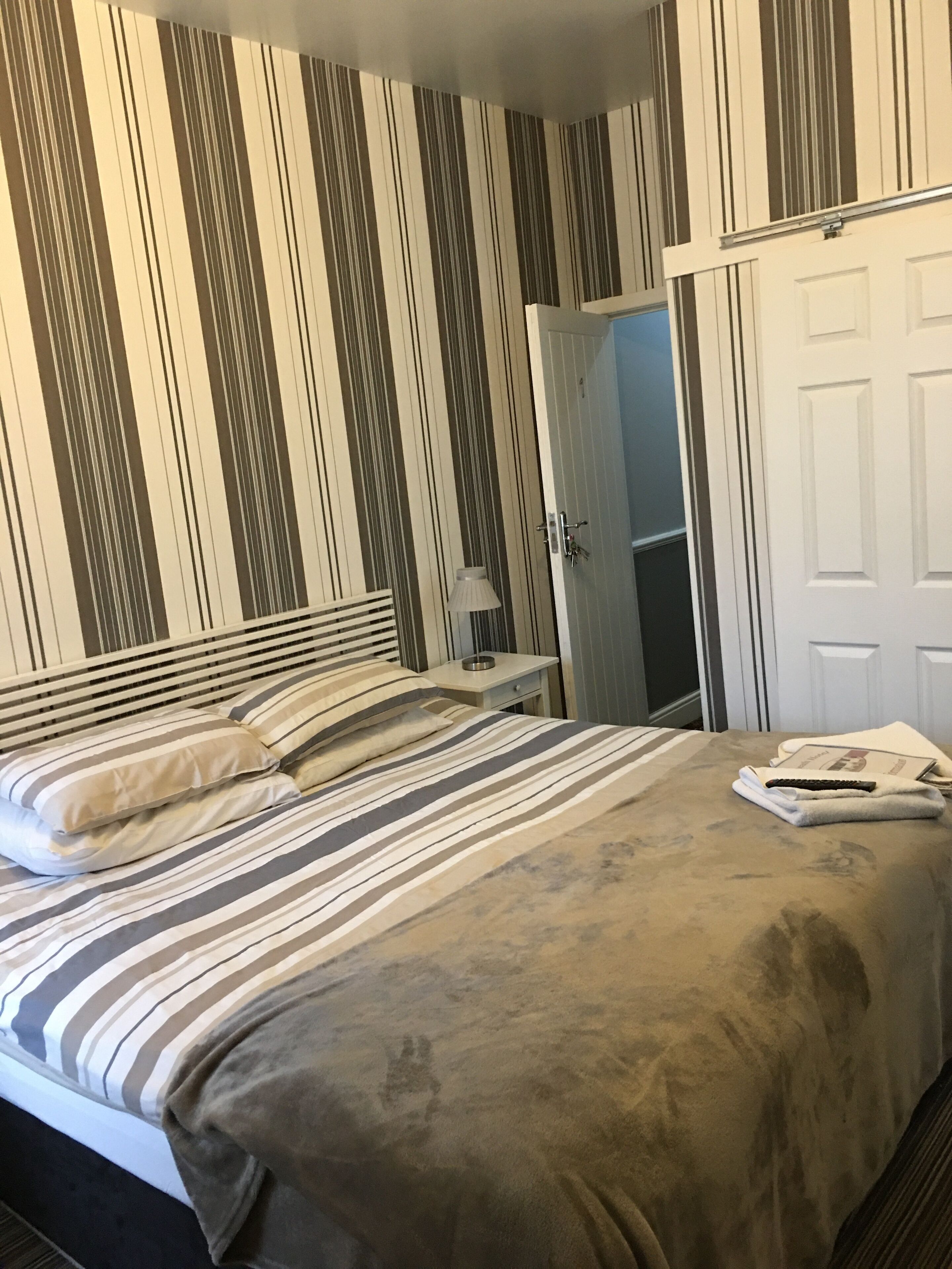 Foto - Glenheath Hotel