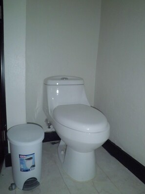 Family Condo, 2 Bedrooms | Bathroom | Shower - Condo Royal 605 (Mazatlán)