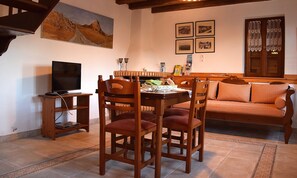 Interior - Stonehouses Lemnos (Lemnos)
