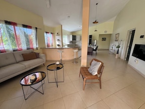 Comfort Condo, 3 Bedrooms, 2 Bathrooms | Living area | Flat-screen TV