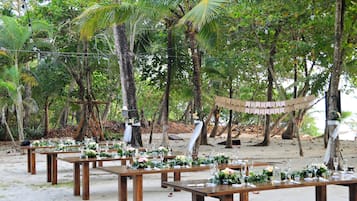 Espace banquet en plein air