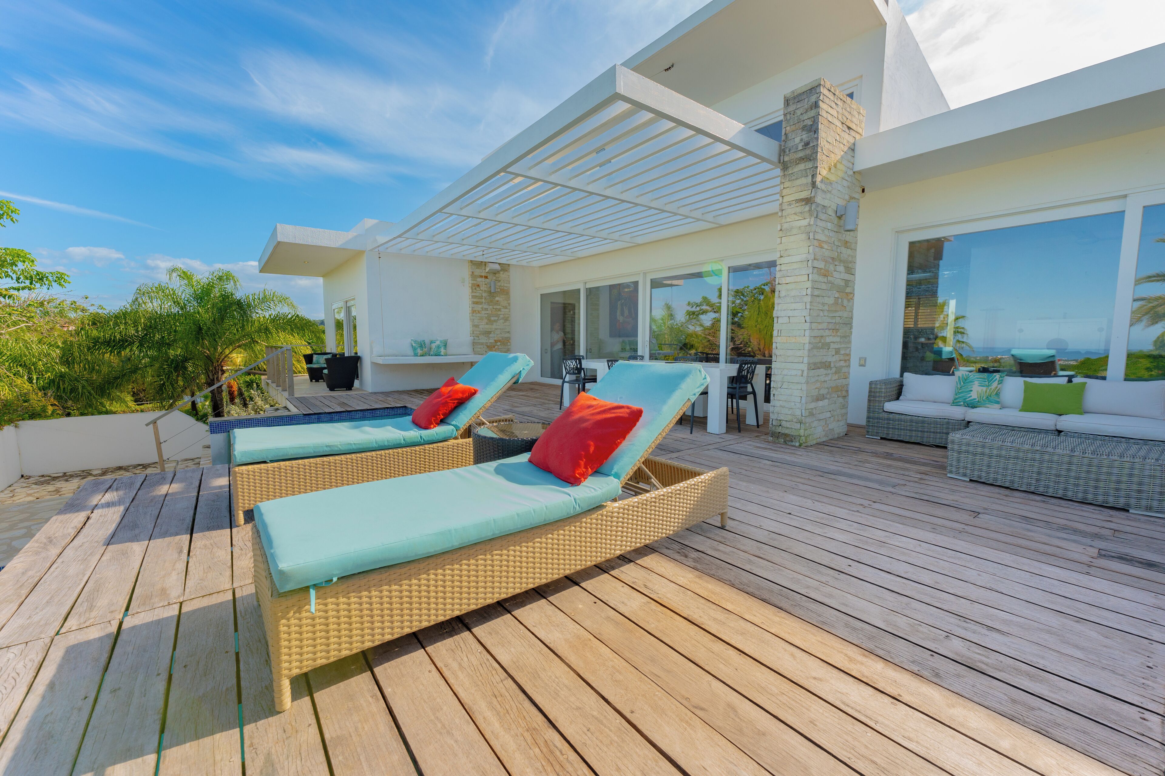 Summerhill: 3-Bedroom Villa With Pool | 4 室のベッドルーム、高級寝具、セーフティボックス (室内)、客室ごとに異なる装飾