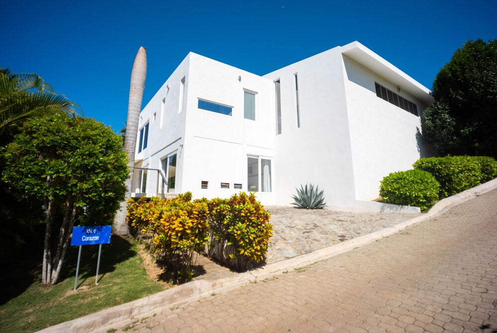 Villas Agua Dulce - Loft Corazon 3