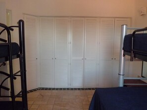 Family Townhome, 3 Bedrooms