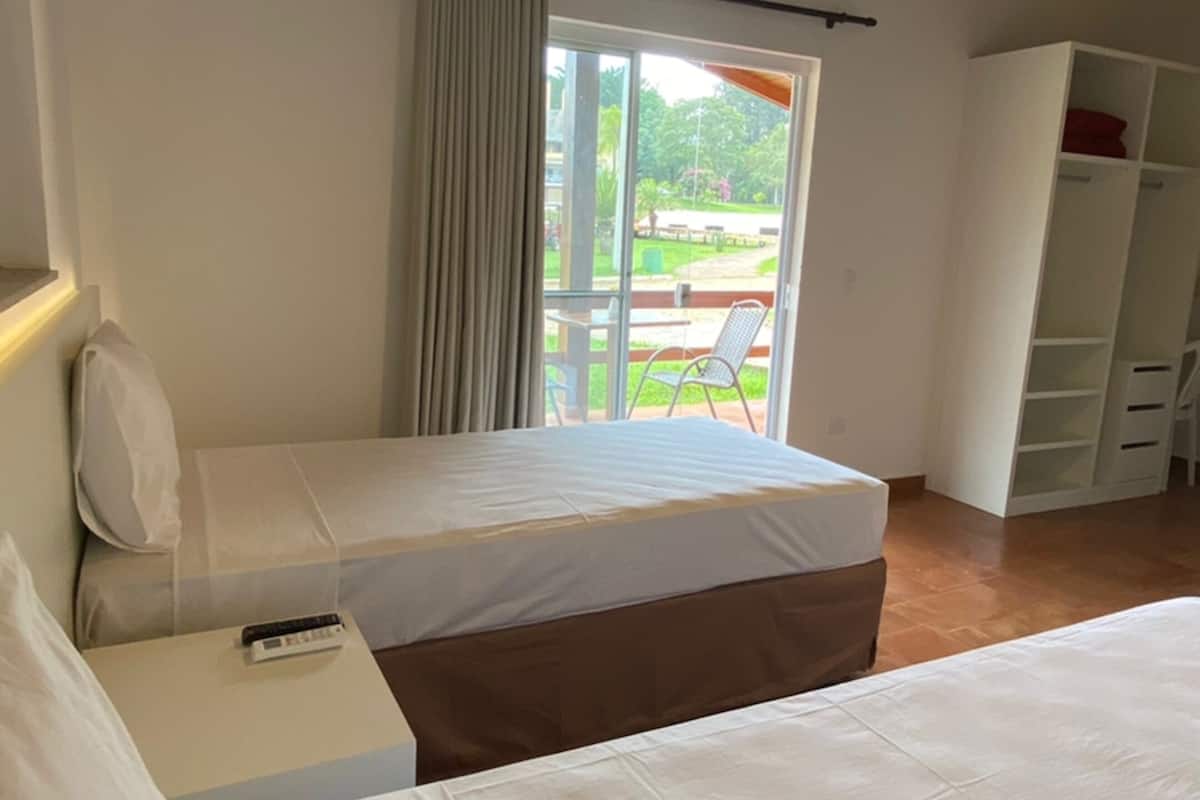Premium chalet | 2 slaapkamers, luxe beddengoed, een minibar, gratis wifi