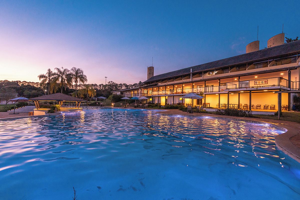 2 outdoor pools, open 9:00 AM to 9:00 PM, sun loungers