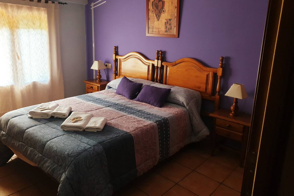 Free cots/infant beds, rollaway beds, free WiFi