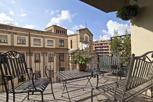 Vienna International Hotel Huhan Jiedaokou