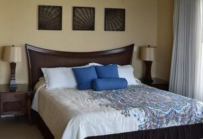 Appart'hôtel Familial, 3 chambres, vue océan | 3 chambres, fer et planche à repasser, Wi-Fi gratuit, draps fournis