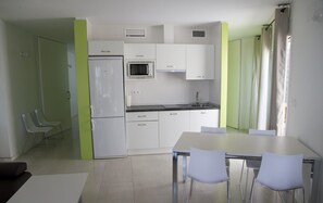 Bungalow, 1 Schlafzimmer | Eigene Küche | Großer Kühlschrank, Mikrowelle, Herdplatte