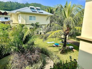Property grounds - Anse La Mouche Holiday Apartments (Victoria)