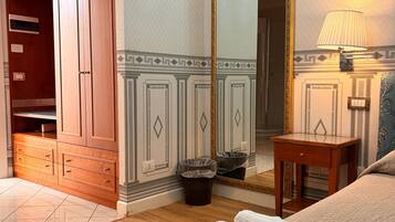 Chambre Simple Deluxe, 1 lit une place, salle de bains attenante, vue parc