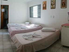 Minibar, literie fournie