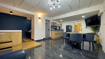 Provence Lofts 103 | Coin séjour