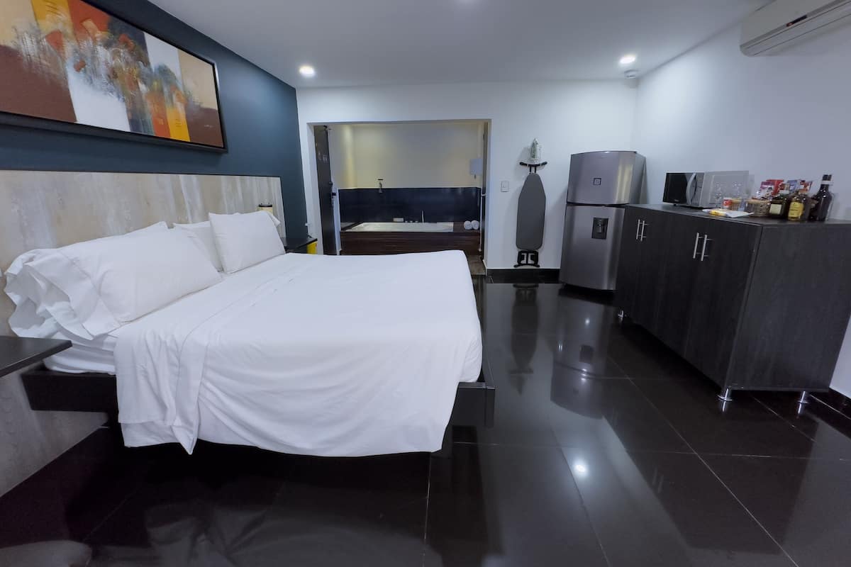 Provenza lofts 201 | Een minibar, een kluis op de kamer, individueel gedecoreerd