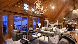 Unclassified image, 3 of 41, button - Colorado Lodge at the Ritz Carlton (Avon)