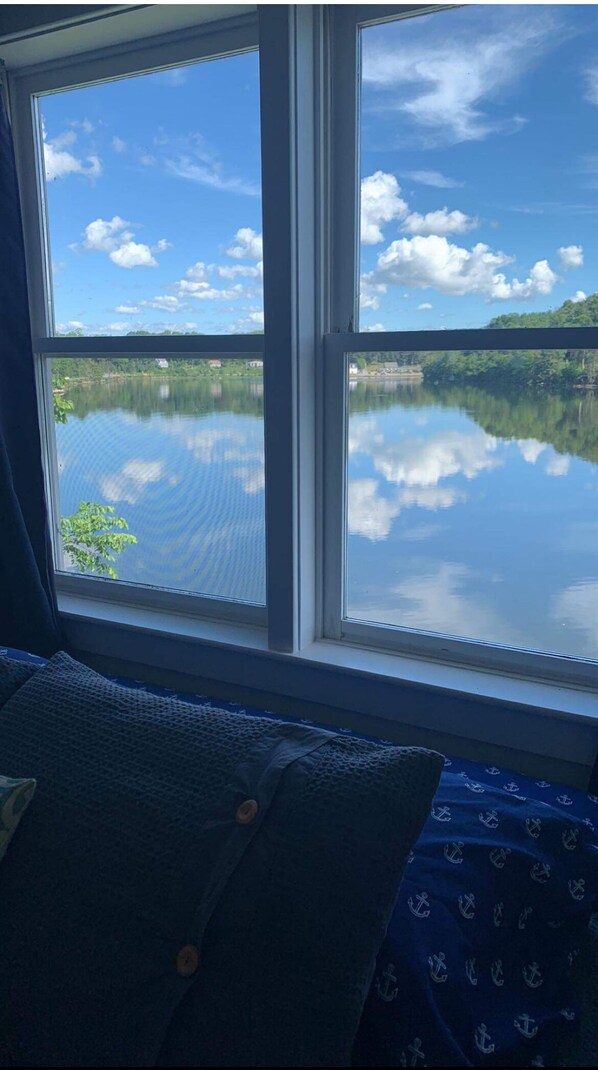 Familie appartement, 2 slaapkamers, keuken, uitzicht op haven | 2 slaapkamers, luxe beddengoed, individueel gedecoreerd