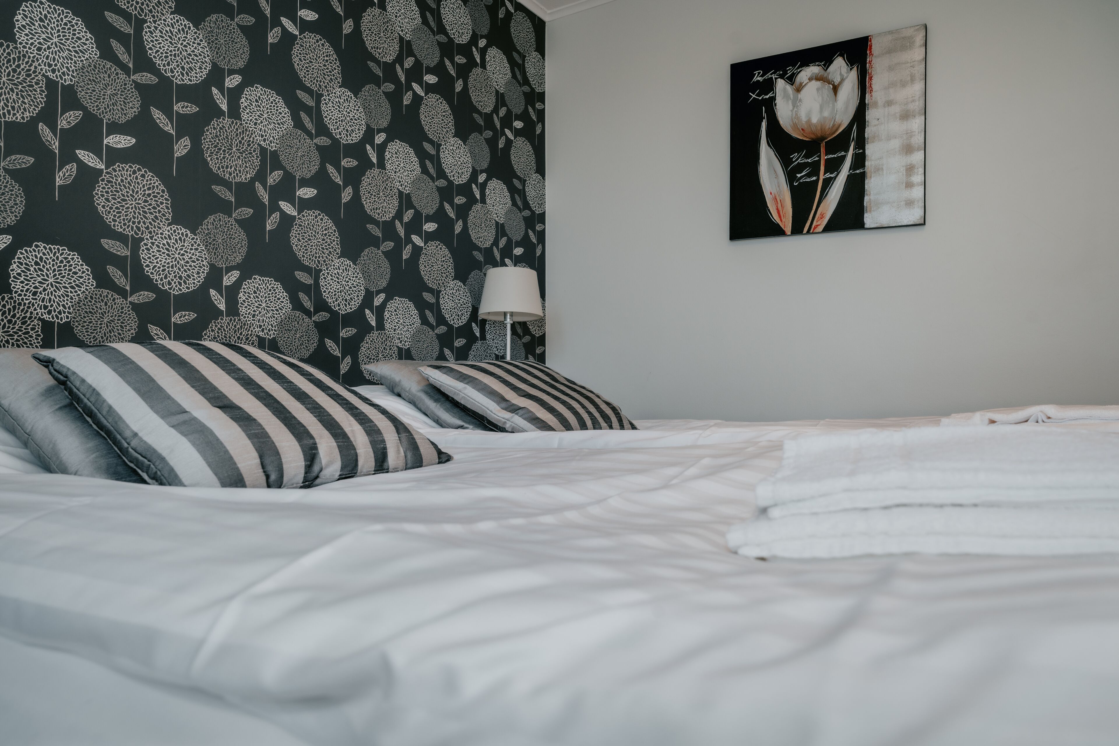 Quarto casal standard | Wi-Fi de cortesia, roupa de cama