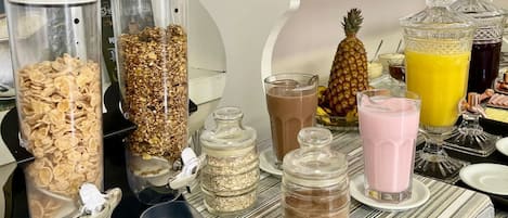 Petit déjeuner buffet compris tous les jours