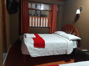 Phòng đôi Tiêu chuẩn | Phòng tắm | Buồng tắm vòi sen, đồ dùng nhà tắm miễn phí 
