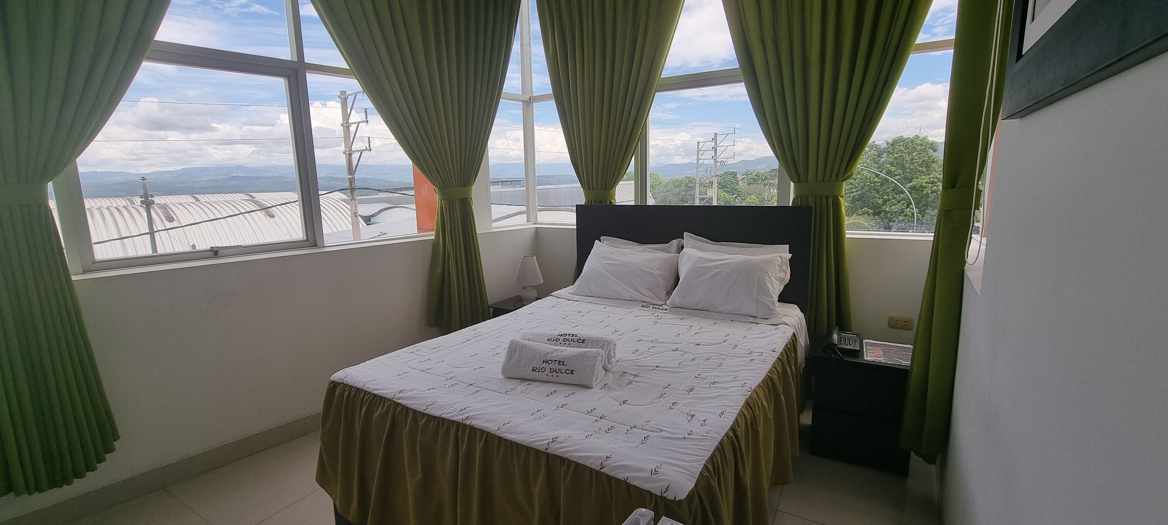 Basic Double Room | Down comforters, pillowtop beds, minibar, desk