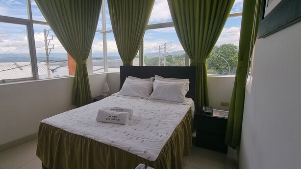 Basic Double Room - Hotel Rio Dulce (Tarapoto)
