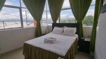 Basic Double Room | Down comforters, pillowtop beds, minibar, desk