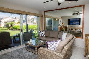 Smart TV, DVD player - Hale Kamaole 176 Ground floor condo, easy access to best beach on Maui! (Kihei)