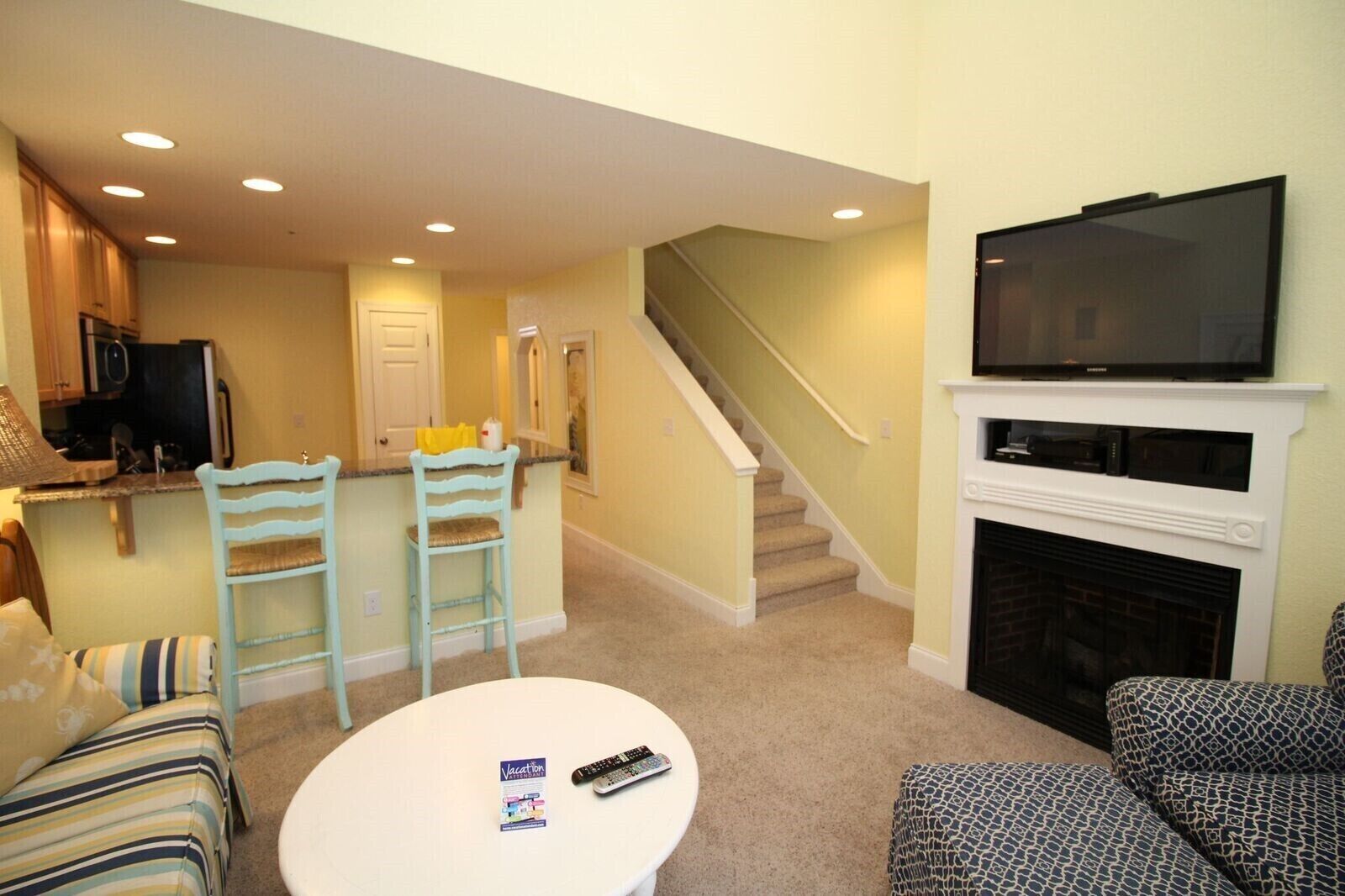 Turning Tide at Cambridge Cove 2 Bedroom Premium Townhome, 1 Mile from Beach Access